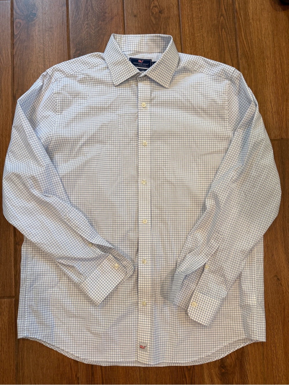 Vineyard Vines cooper shirt Blue and White Check Button-Down Shirt / men’s large
